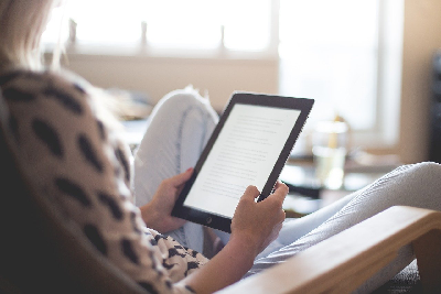 Etui do Kindle - wszystko, co warto wiedzieć o wyborze idealnego modelu